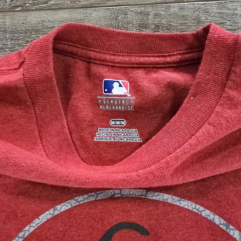MLB Cincinnati Red Crewneck Graphic Tee - Red - Picture 3 of 5